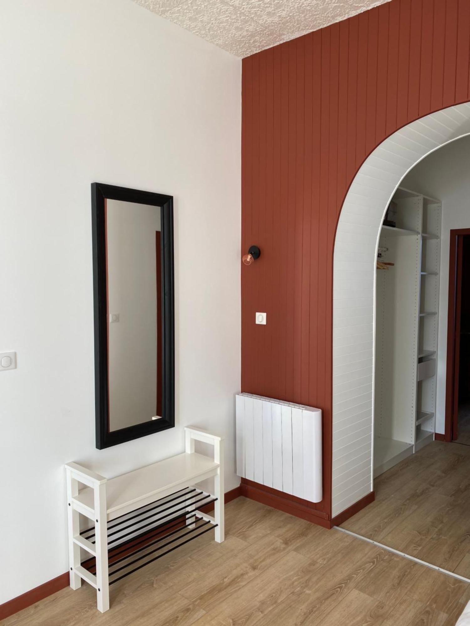 Hotel La Bonne Hotesse Chambon-sur-Lac Room photo